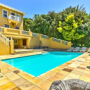 devonport-house-constantia.hotels-capetown.com/
